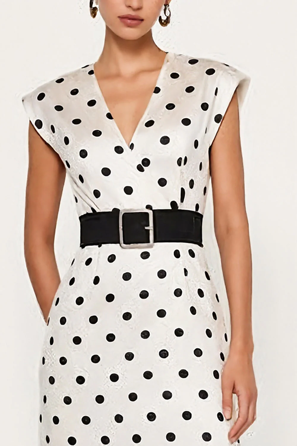 Robe de travail midi blanche à pois noirs à col en V avec ceinture - Image 3