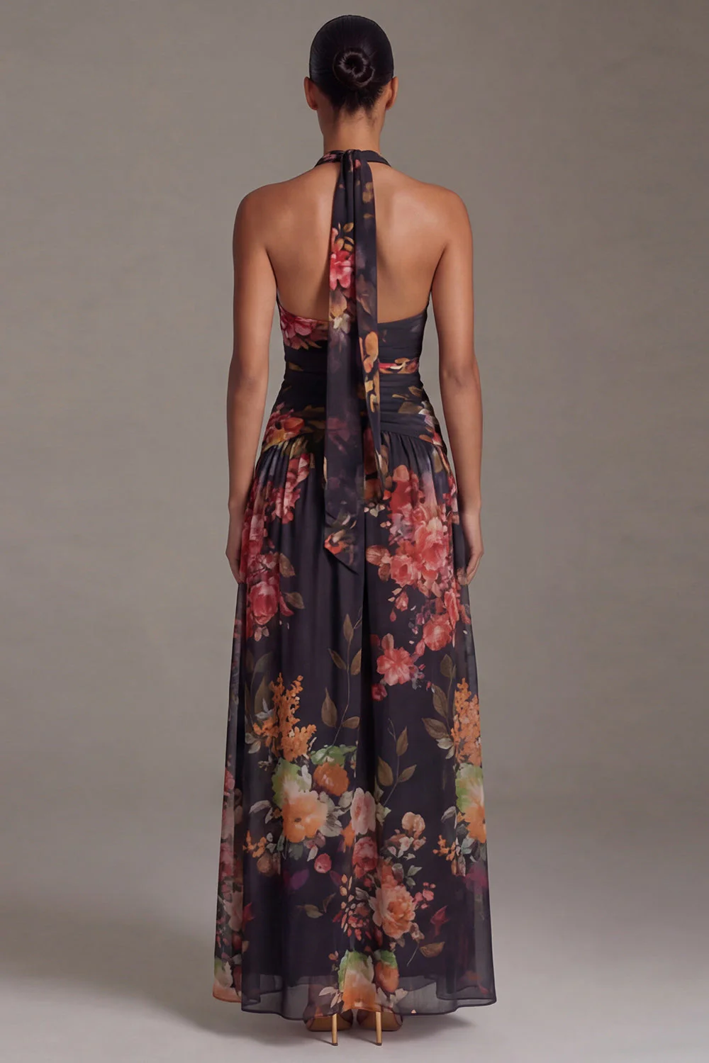 Robe fleurie à motifs noirs à motifs A en longueur - Image 2
