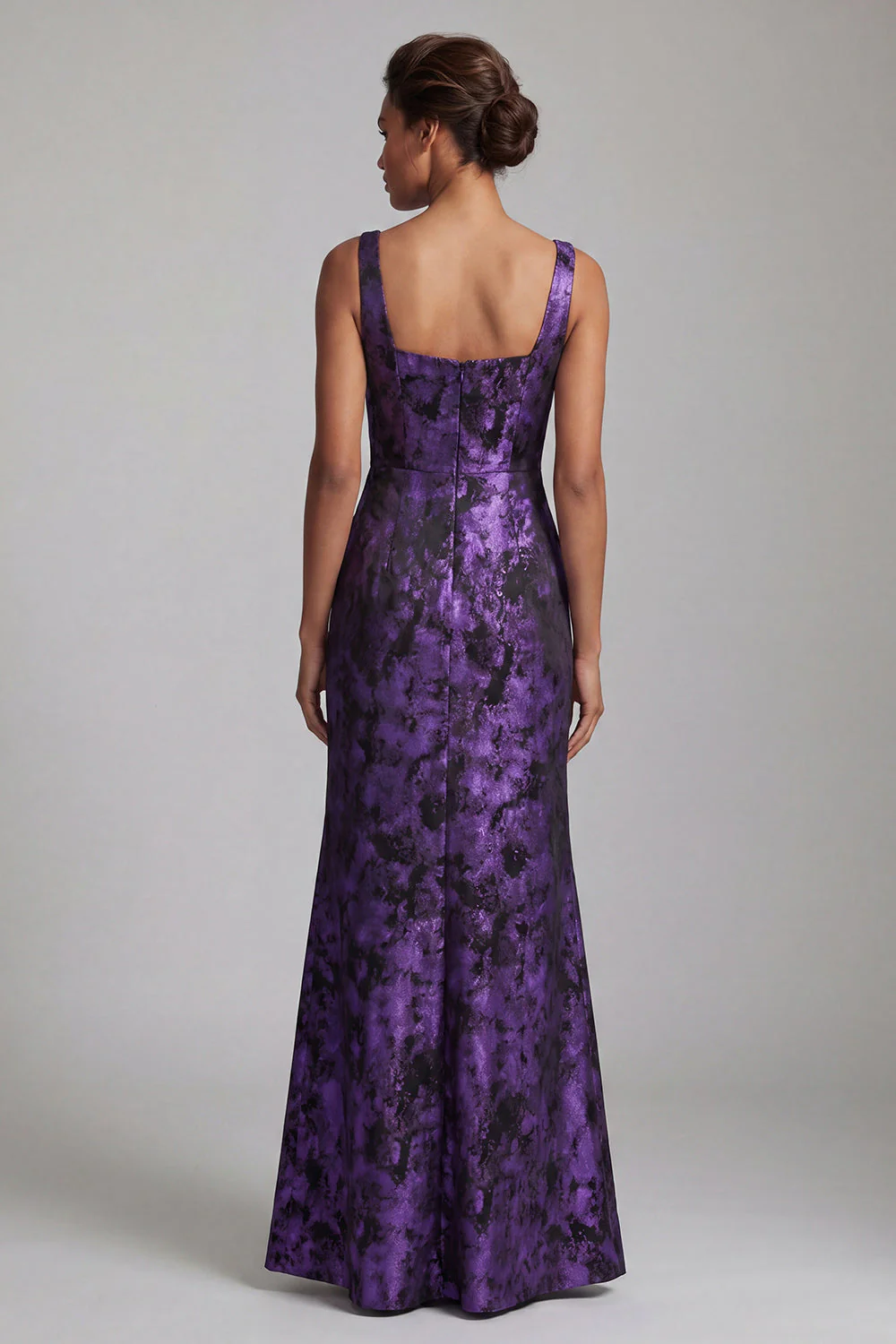 Robe fleurie de mère de la mariée à fronçages en sirène violet foncé - Image 2