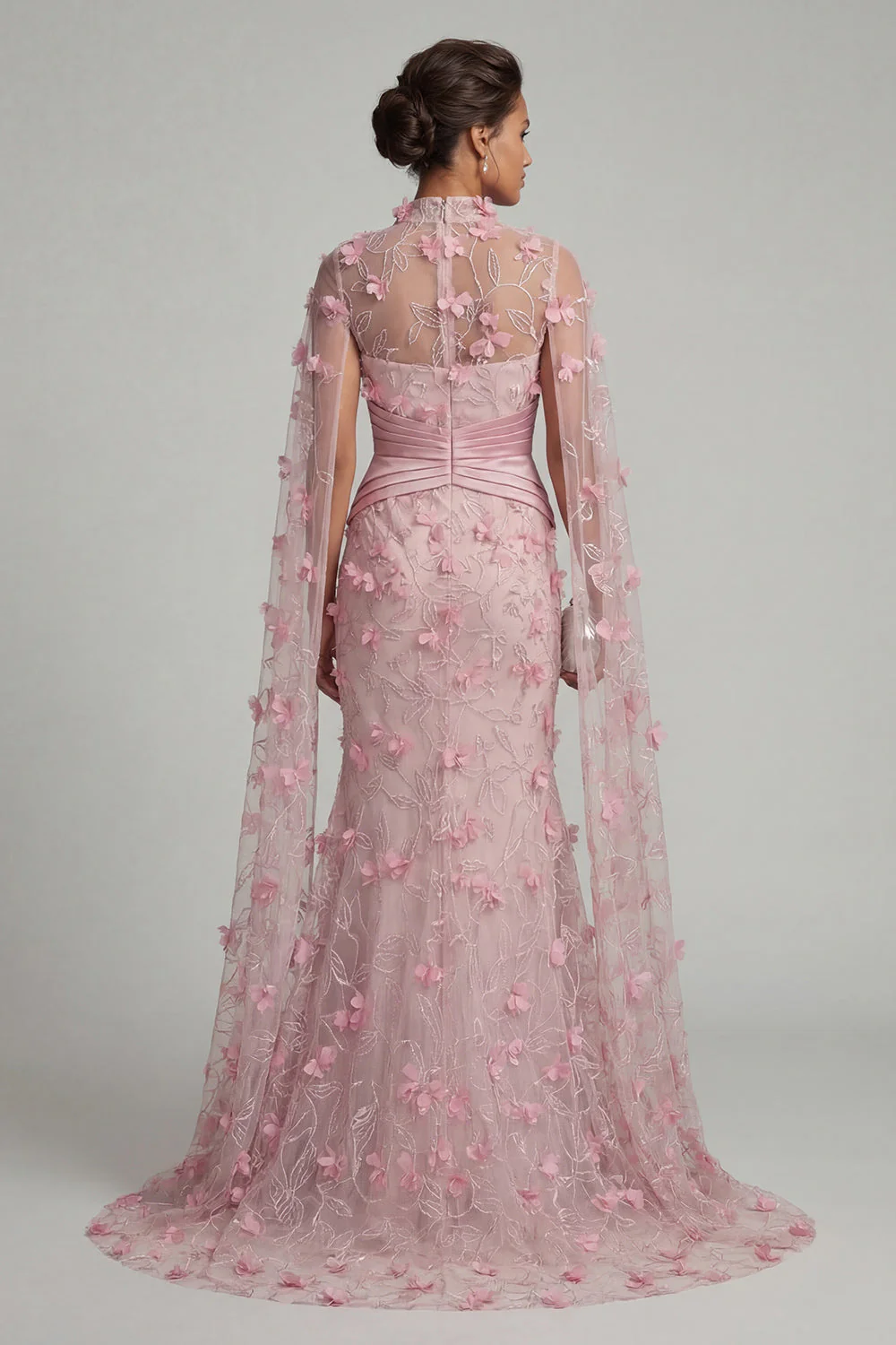 Robe fleurie sirène rose à col illusion avec manches cape - Image 2
