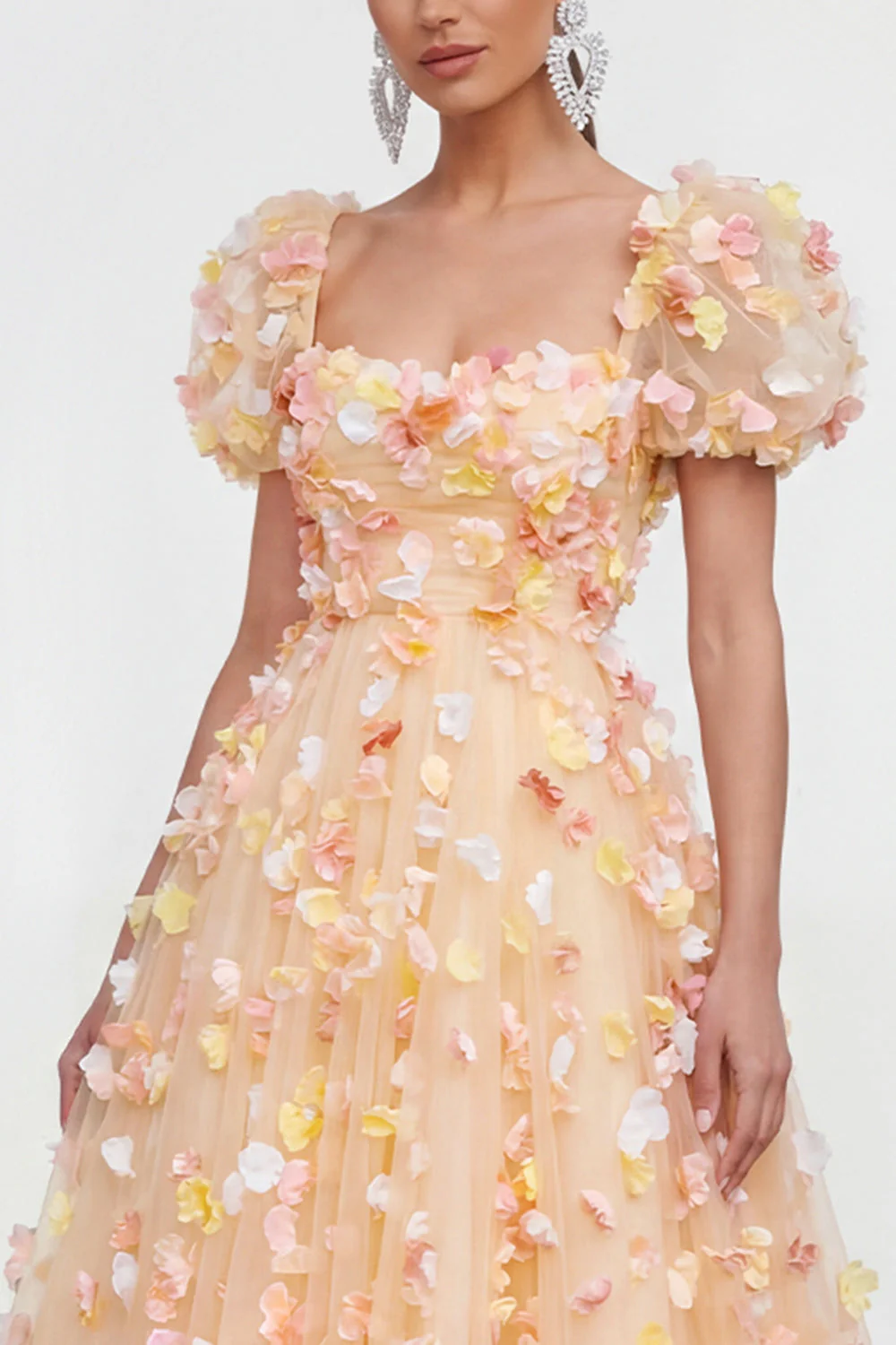 Robe florale Champagne Ligne A à manches bouffantes, lacet et dos, avec des fleurs 3D - Image 4