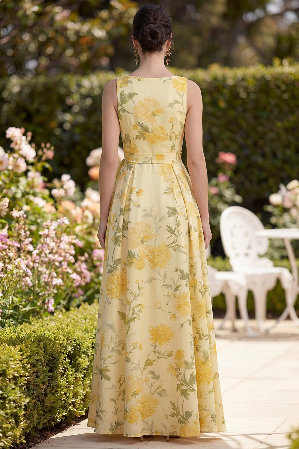 Robe florale Maxi A Line, jaune beurre à col en V plissé - Image 2