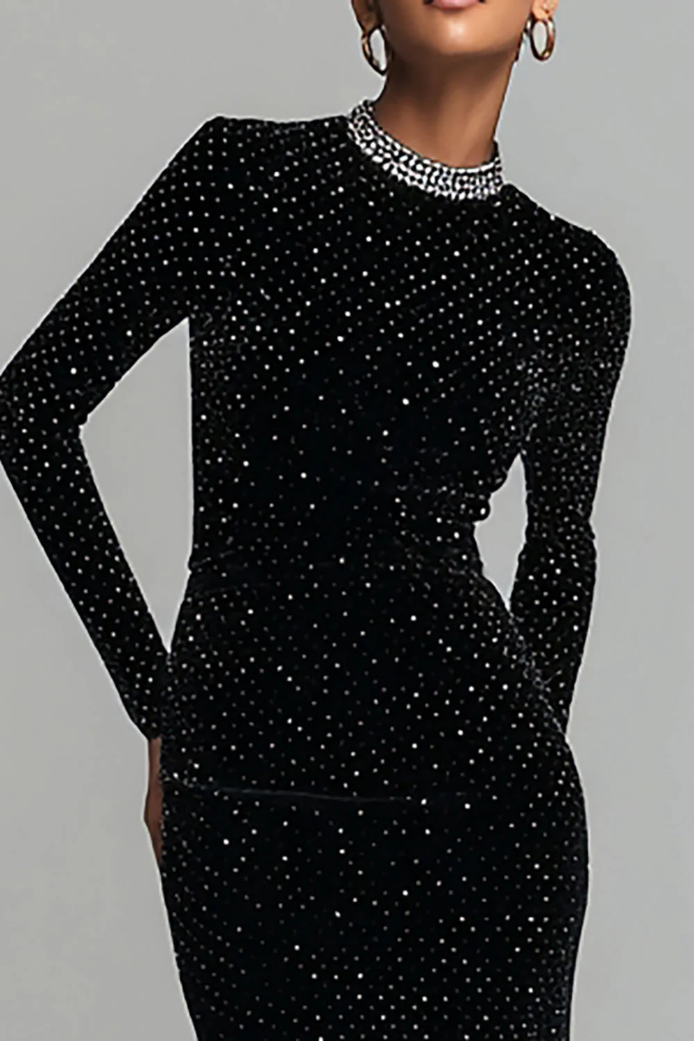 Robe formelle en velours noir scintillant avec perles - Image 3