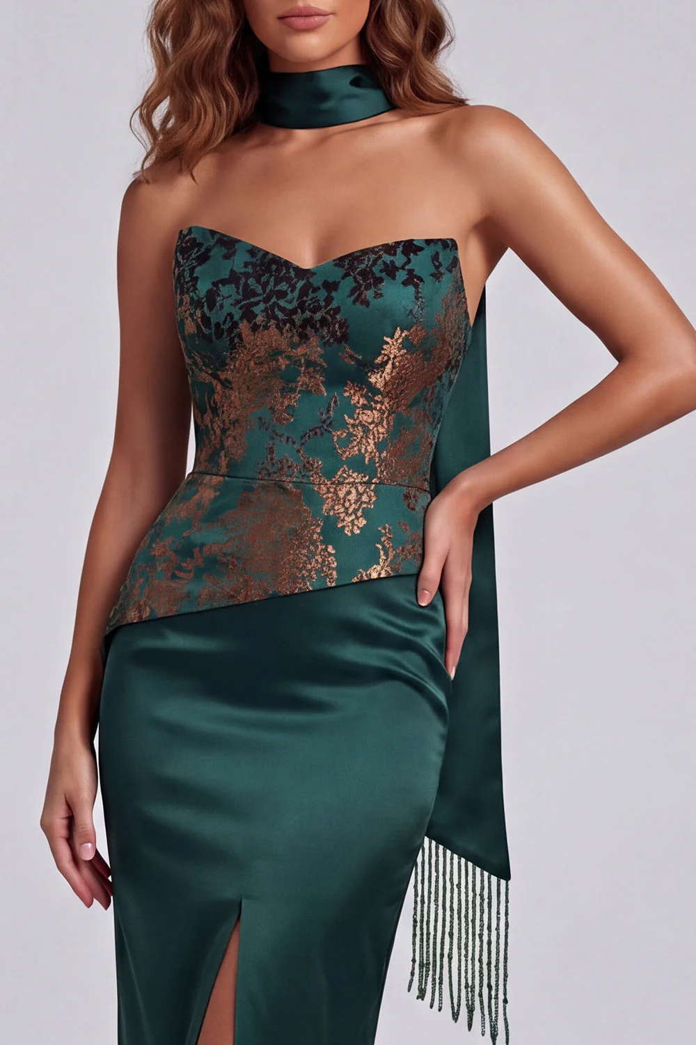 Robe formelle fourreau vert foncé sans bretelles avec bustier - Image 3