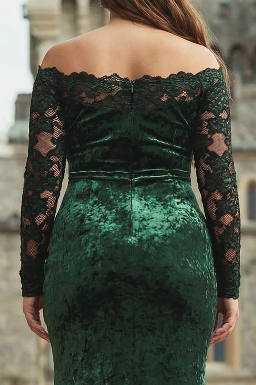 Robe formelle grande taille, en velours vert foncé, dentelle décollée sur les épaules, manches longues - Image 4
