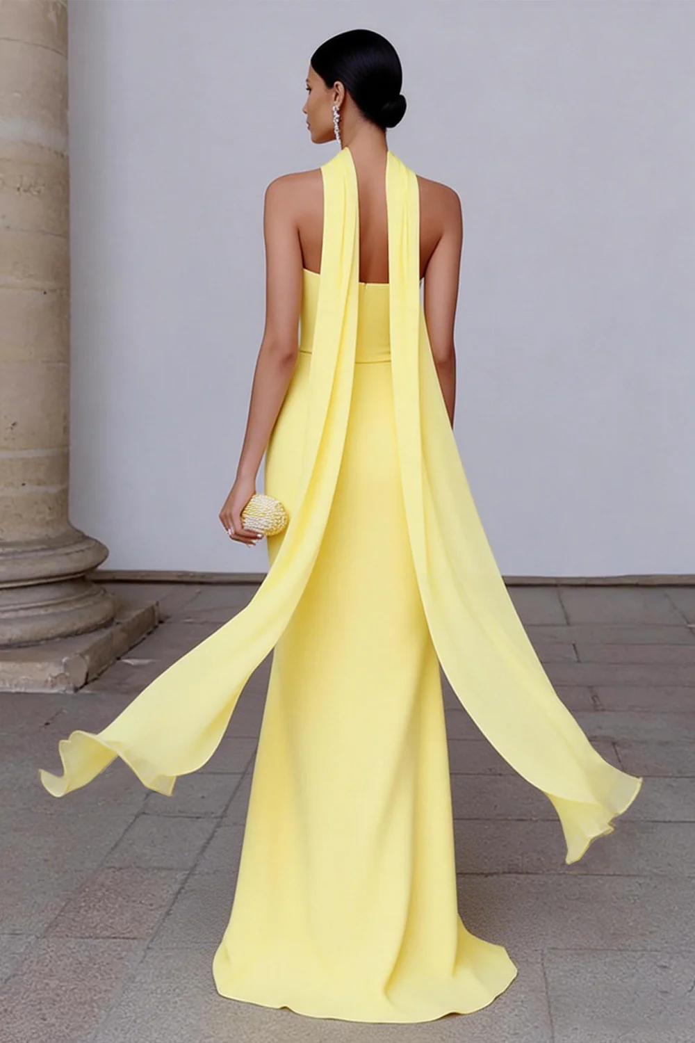 Robe formelle jaune à fourreau sans bretelles avec banderole - Image 2