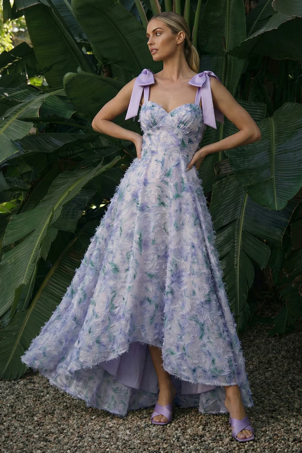 Robe formelle longue à fleurs A en ligne violet clair avec nœuds