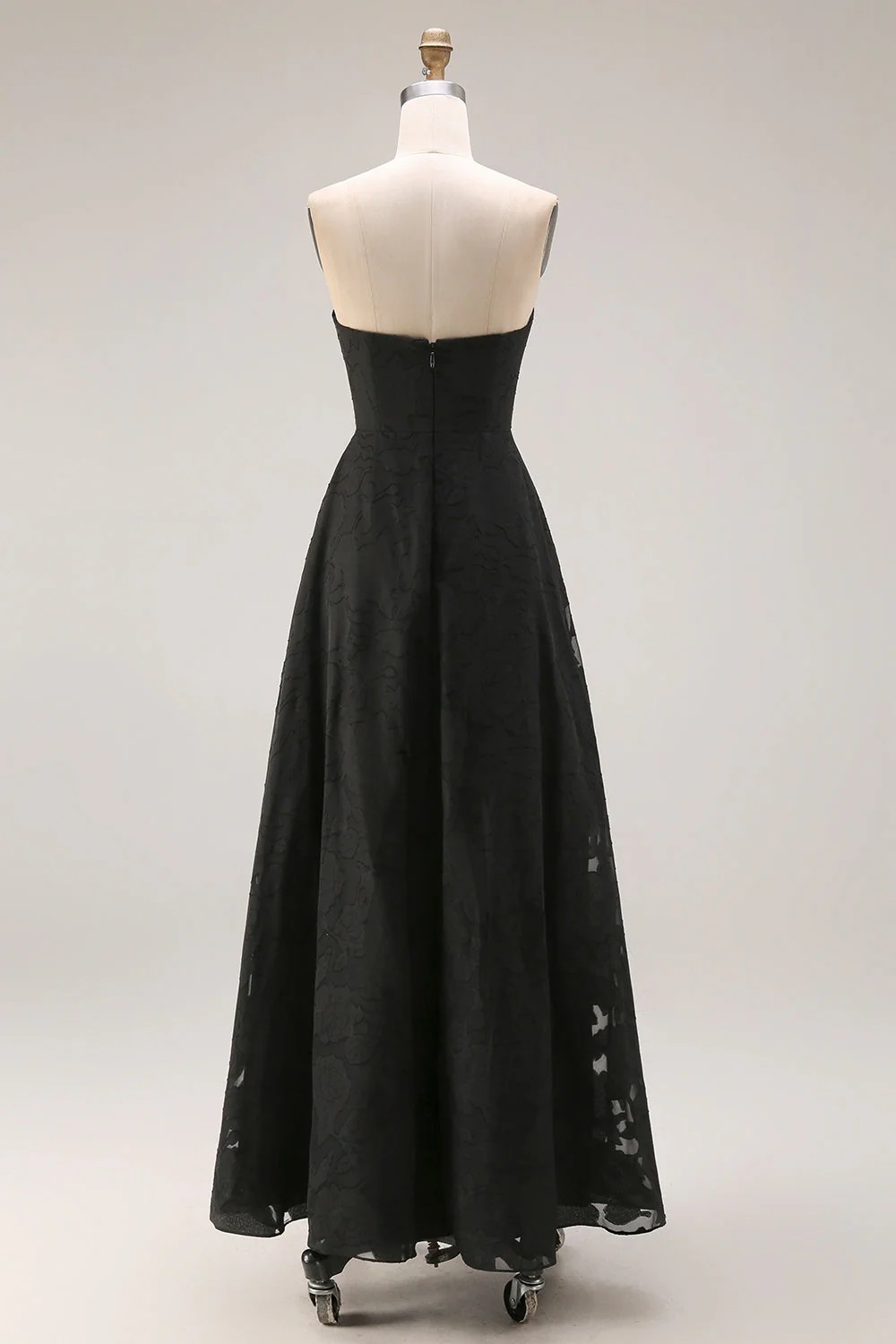 Robe formelle longue en dentelle noire sans cercles A Line avec fermeture éclair arrière - Image 2