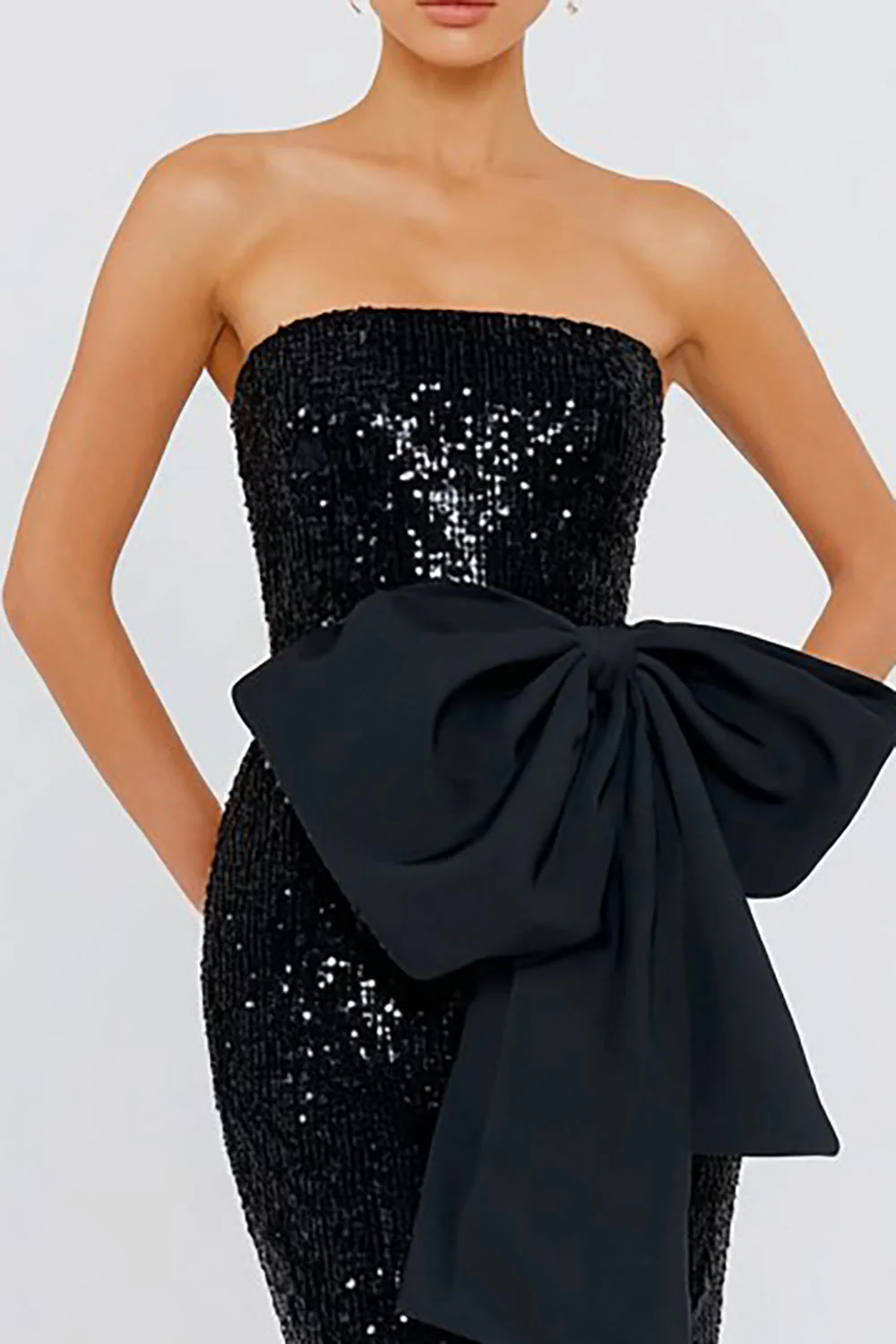 Robe formelle longue en sirène noire à sequins sans bretelles avec nœud - Image 2