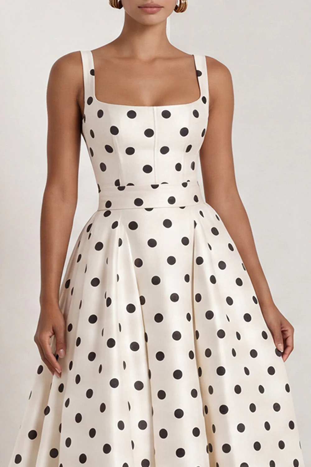 Robe formelle longue longue avec un nœud à pois noirs en satin en satin blanc à pois carré - Image 9