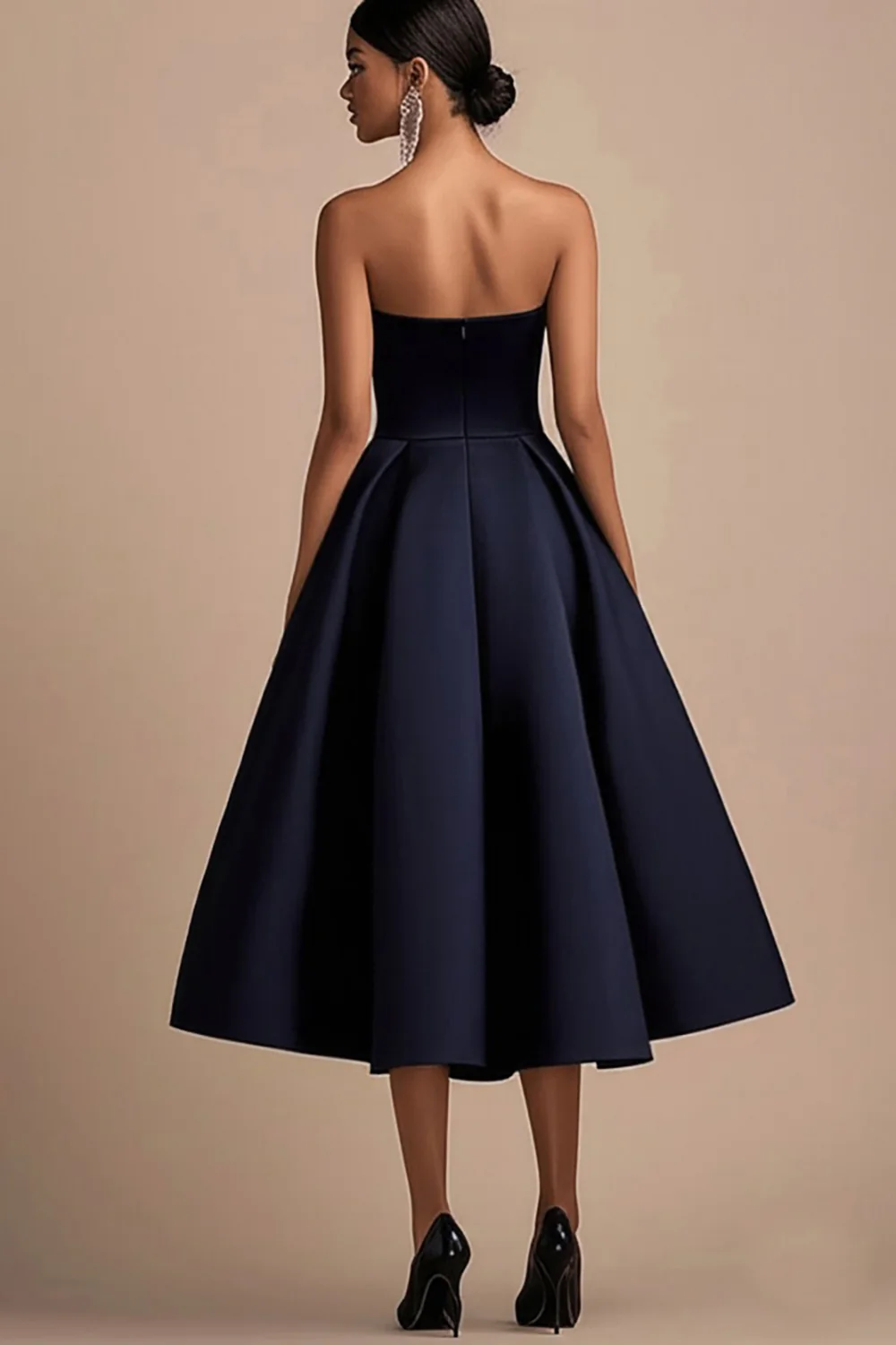 Robe formelle midi en satin bleu marine - Image 2