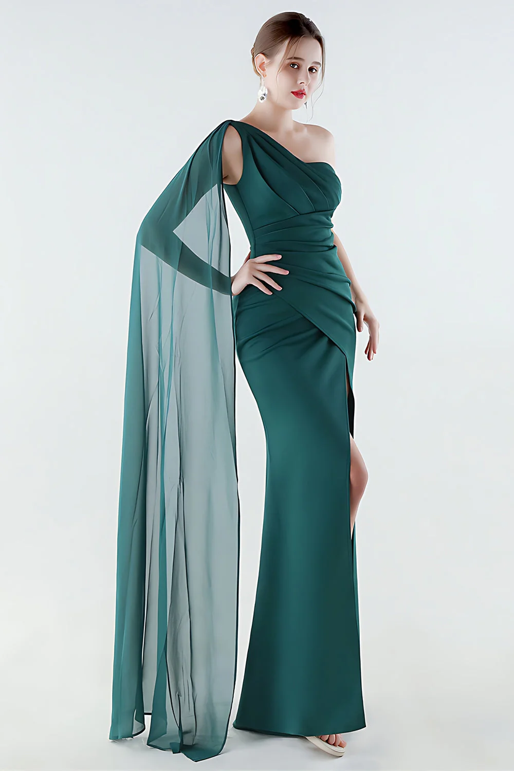 Robe formelle noire sirène à une épaule avec serpentin - Image 13
