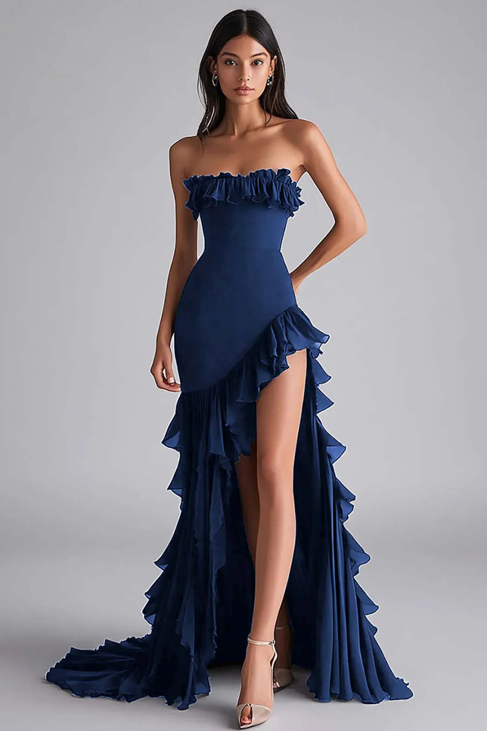 Robe formelle sans bretelles à volants sirène noire avec fente - Image 6