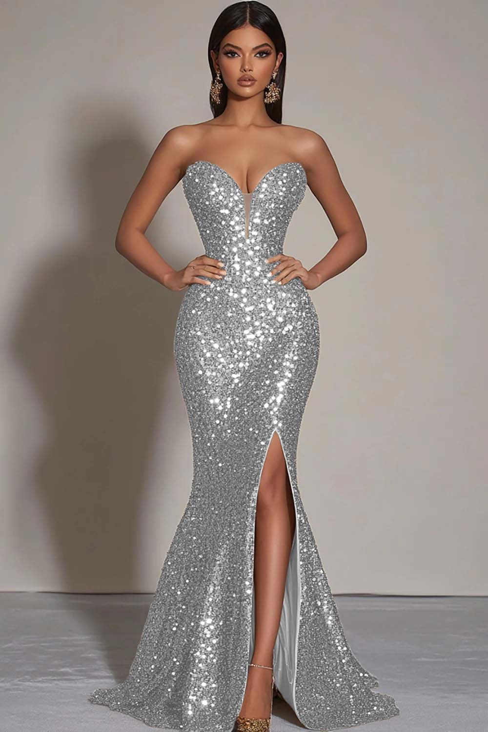 Robe formelle sirène sans bretelles à paillettes dorées scintillantes avec fente - Image 10