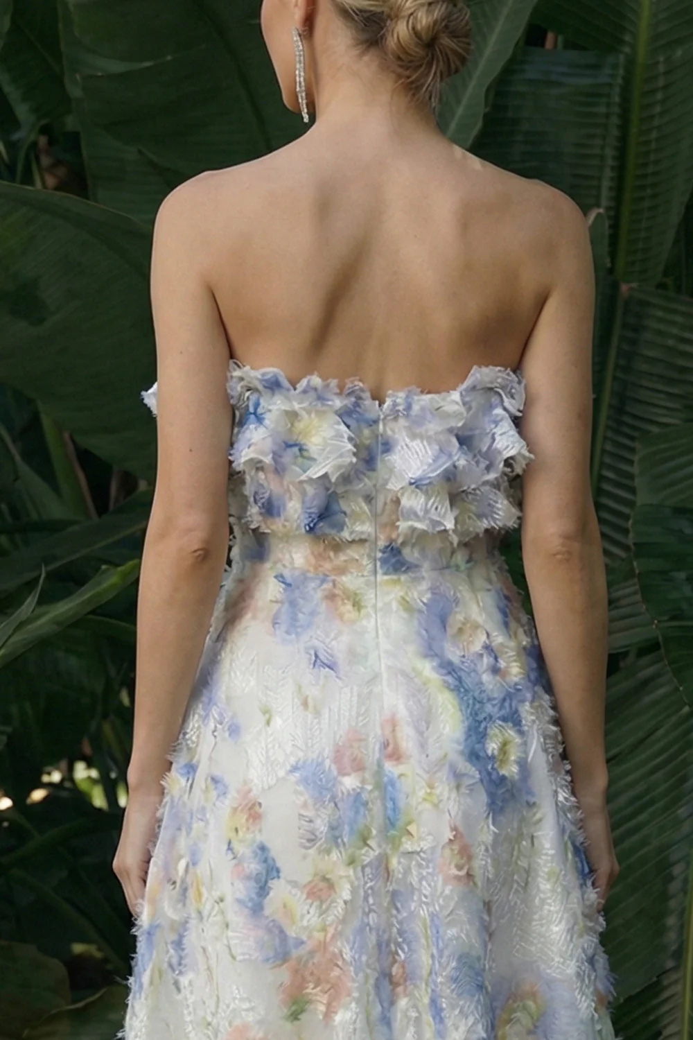 Robe longue à fleurs à volants bleu clair - Image 4