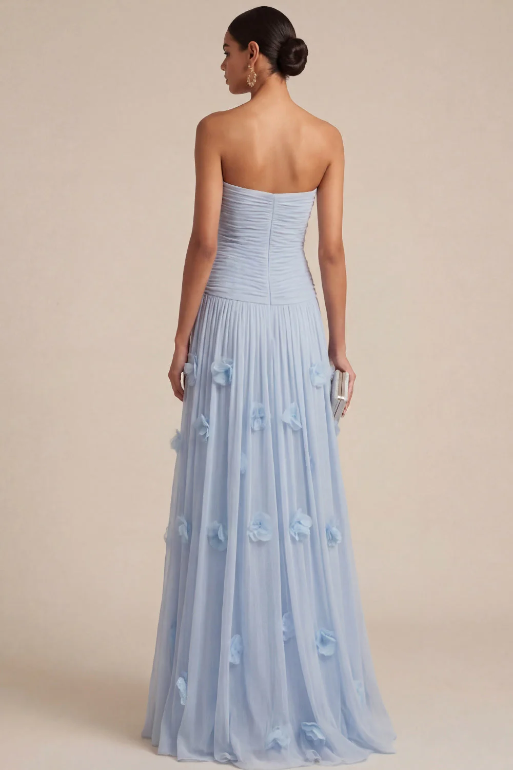 Robe longue blanche de réception de mariage blanche sans bustiers, fleurie appliquée à l’applique et à la ligne A - Image 7