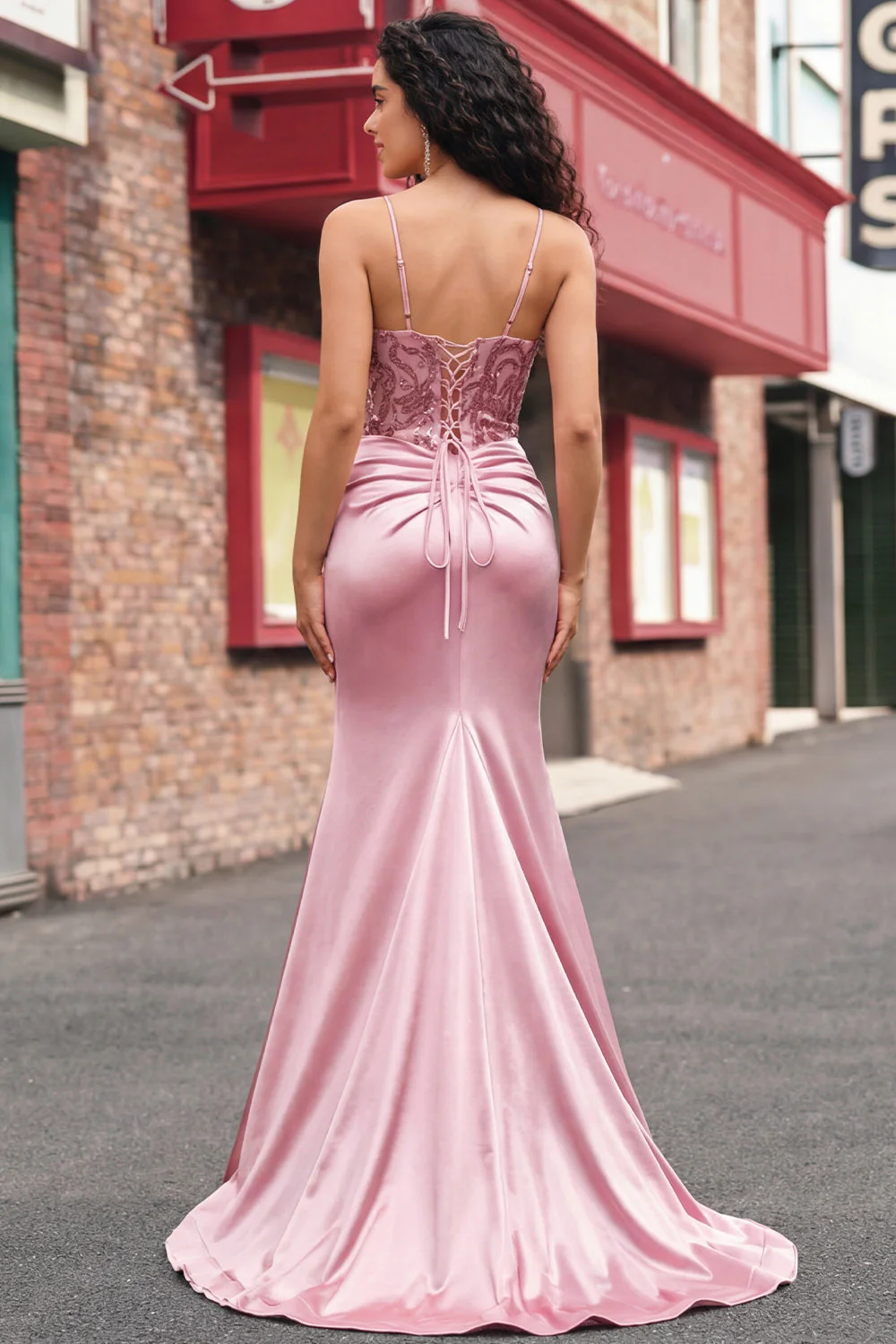 Robe longue de bal à paillettes à fard - Image 2