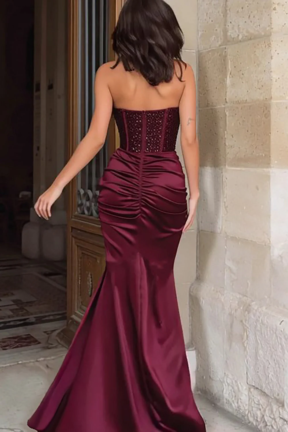 Robe longue de bal à paillettes bordeaux Sirène Sweetheart Corset froncée avec fente - Image 2
