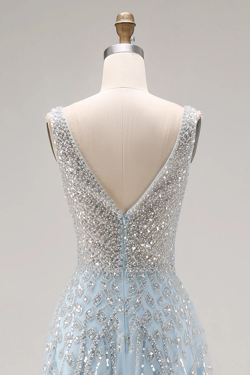 Robe de soirée de promo longue bleu clair pailletée et perlée ligne A - Image 5