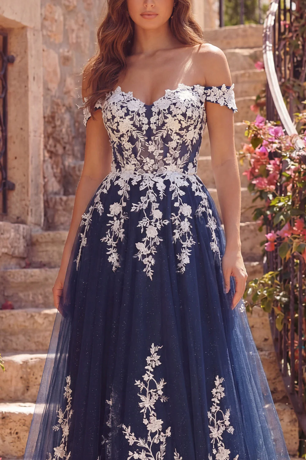 Robe longue de bal longue en tulle à traînes A à épaules dénudées, - Image 3