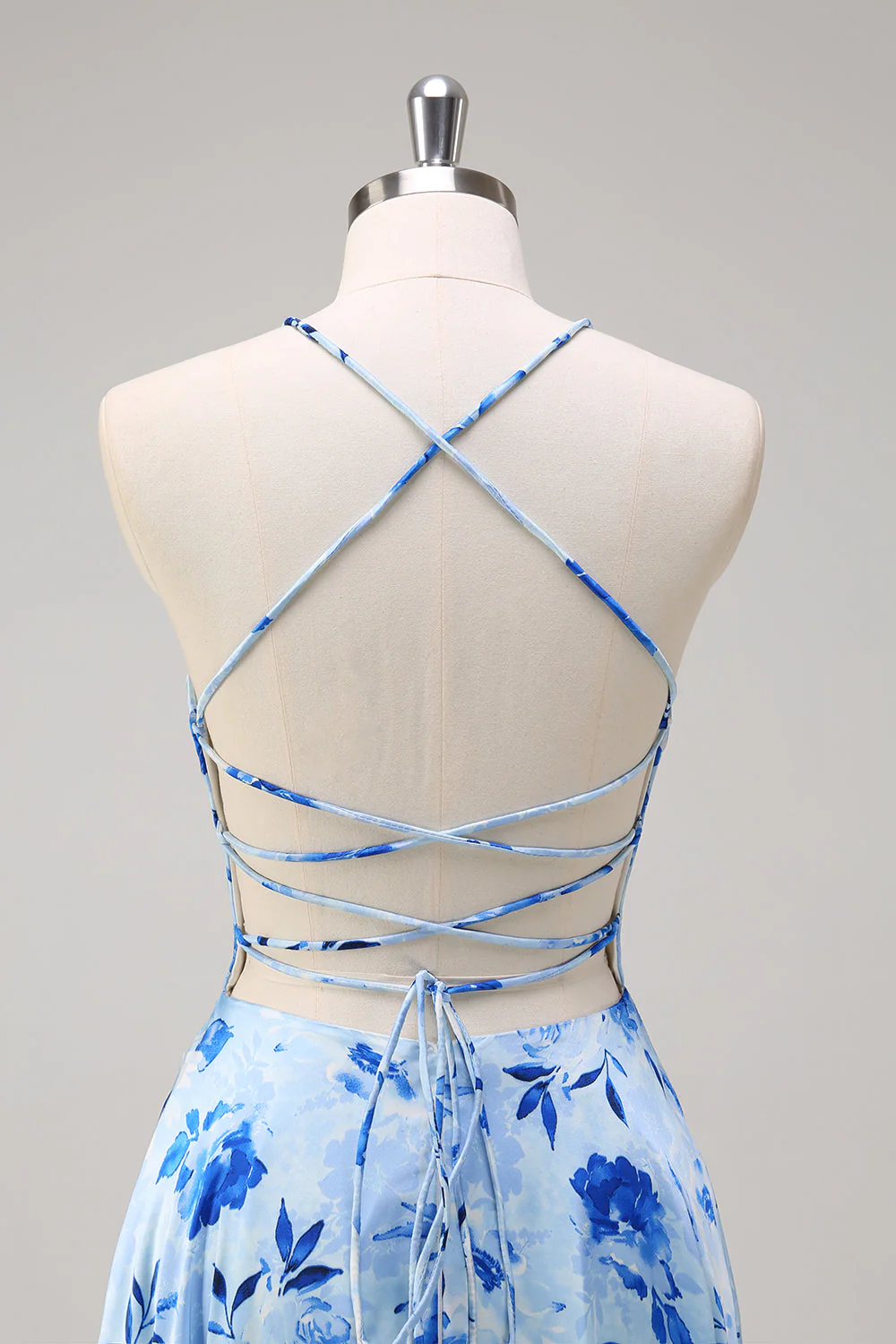 Robe longue de demoiselle d’honneur à bretelles spaghetti florales bleues A-ligne avec fente - Image 5