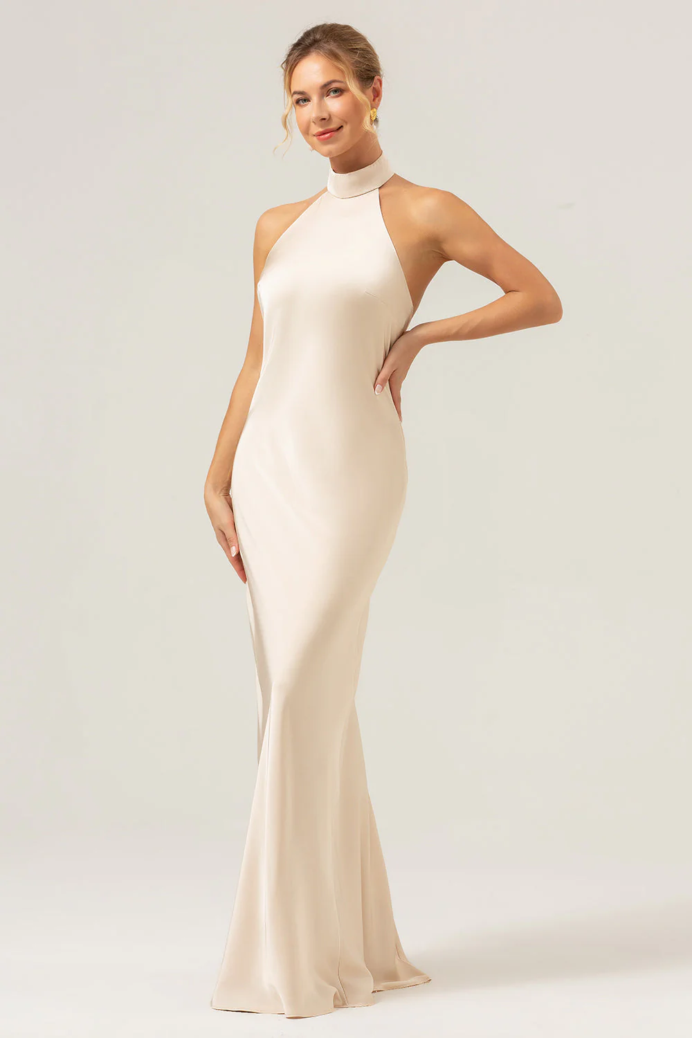 Robe longue de demoiselle d’honneur dos nu fourreau champagne avec fente - Image 4