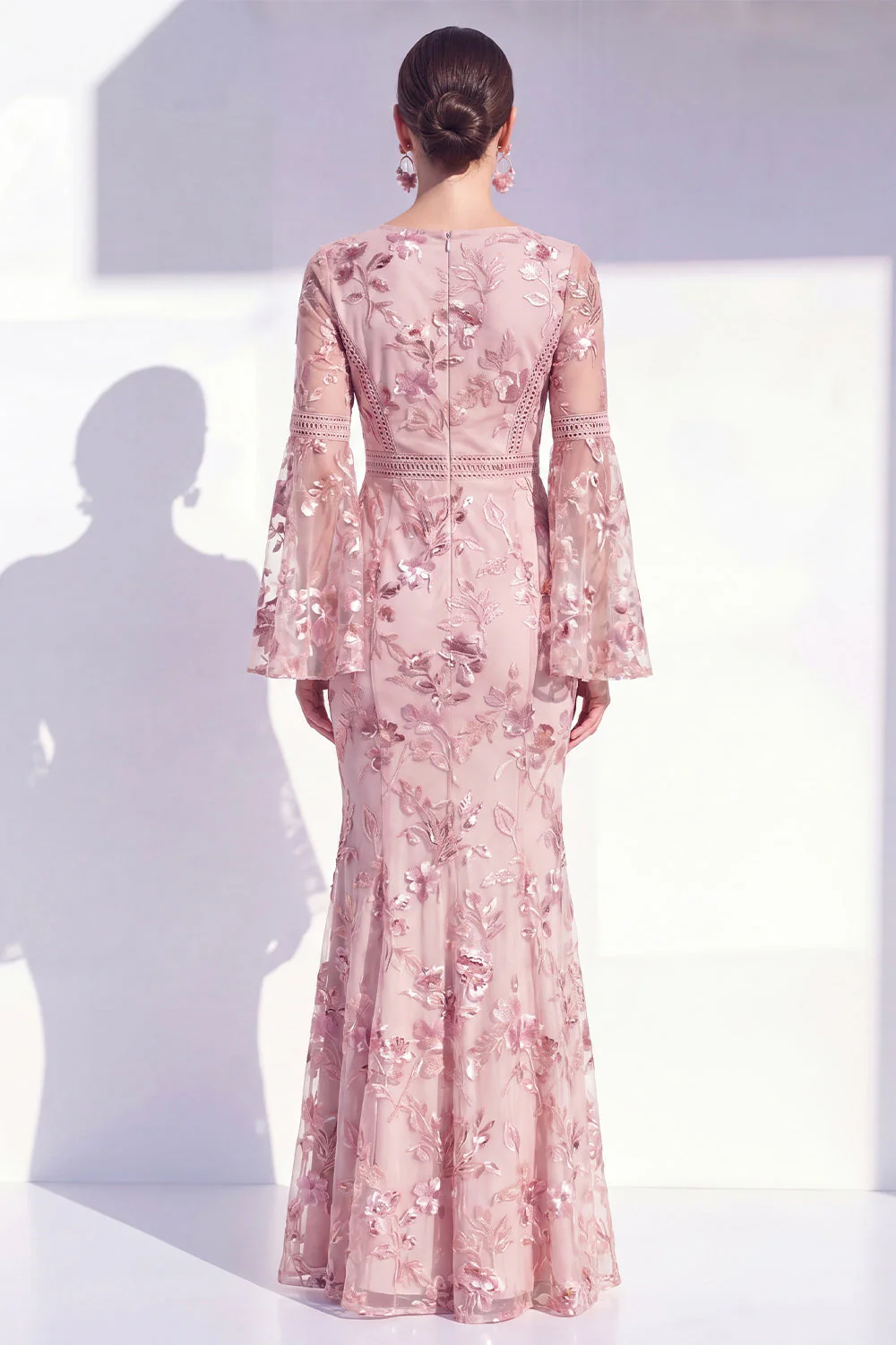 Robe longue de la mère de la mariée à col rond sirène à col rond à fleurs à manches longues - Image 2