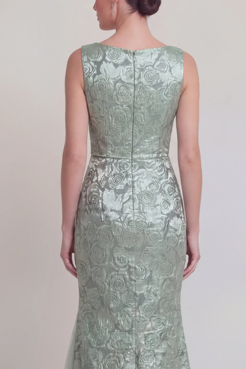 Robe longue de la mère de la mariée en mer à col fleuri vert foncé et fente - Image 17