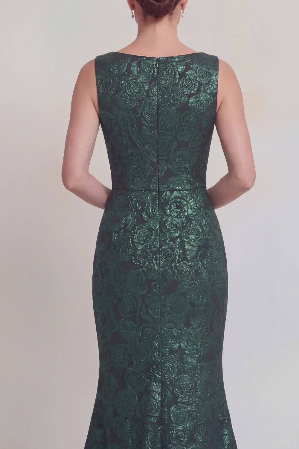 Robe longue de la mère de la mariée en mer à col fleuri vert foncé et fente - Image 6