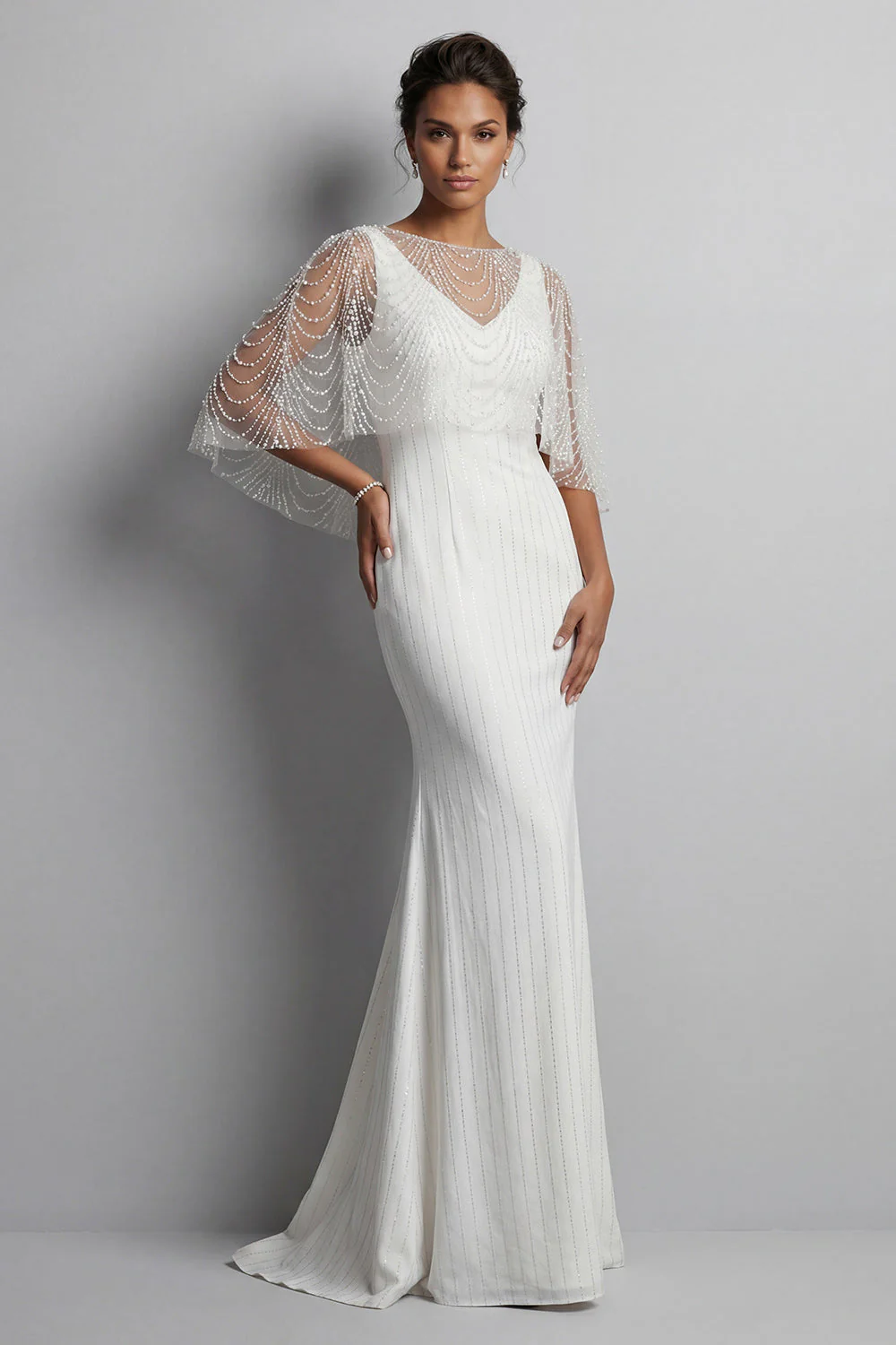 Robe longue de la perle blanche des sirènes avec cape