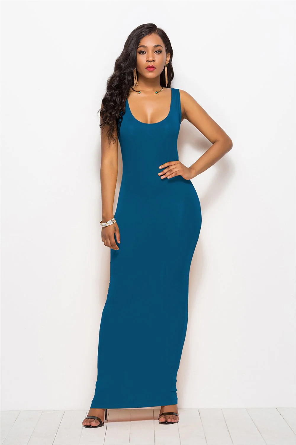 Robe moulante longue noire - Image 5