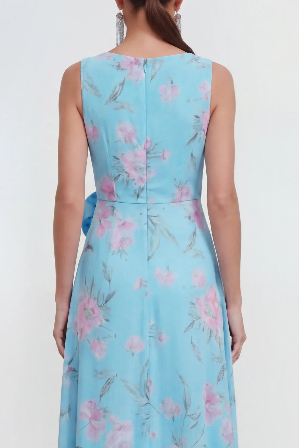 Robe longue en mousseline 3D bleue à motifs de fleurs avec fente à volants - Image 4