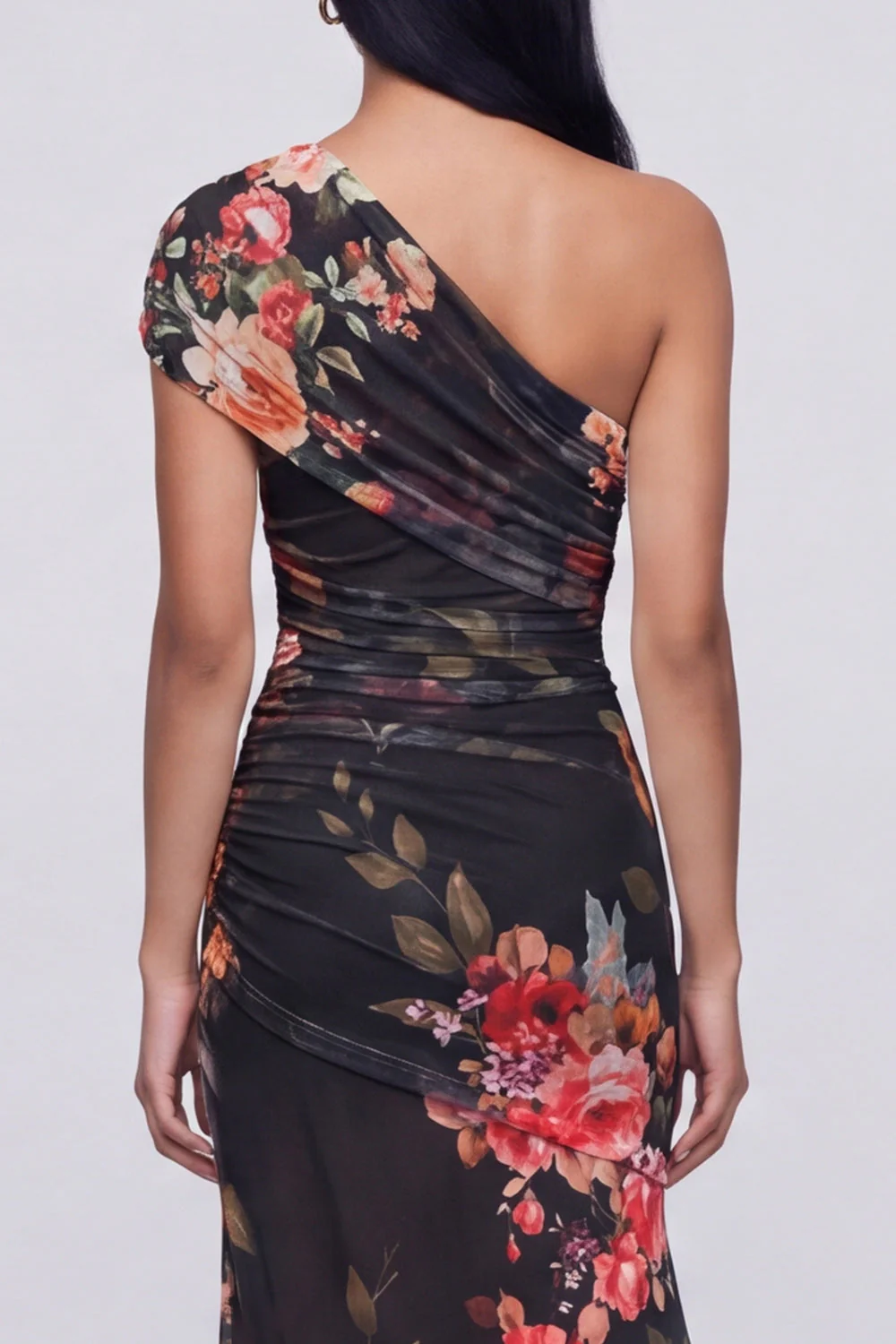 Robe longue fleurie champagne à une épaule avec fente - Image 8