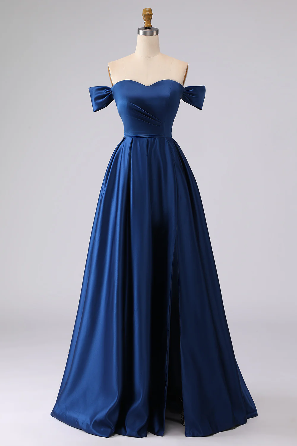 Robe longue formelle en satin bleu marine à épaules dénudées grande taille avec fente - Image 3