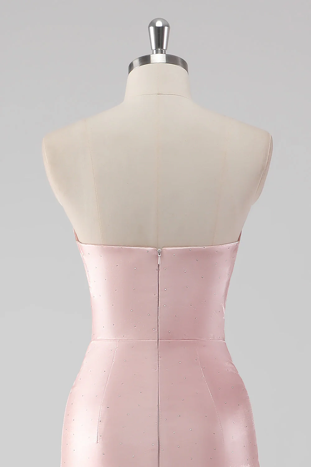 Robe longue formelle en satin sans bretelles à volants rose avec fente - Image 5