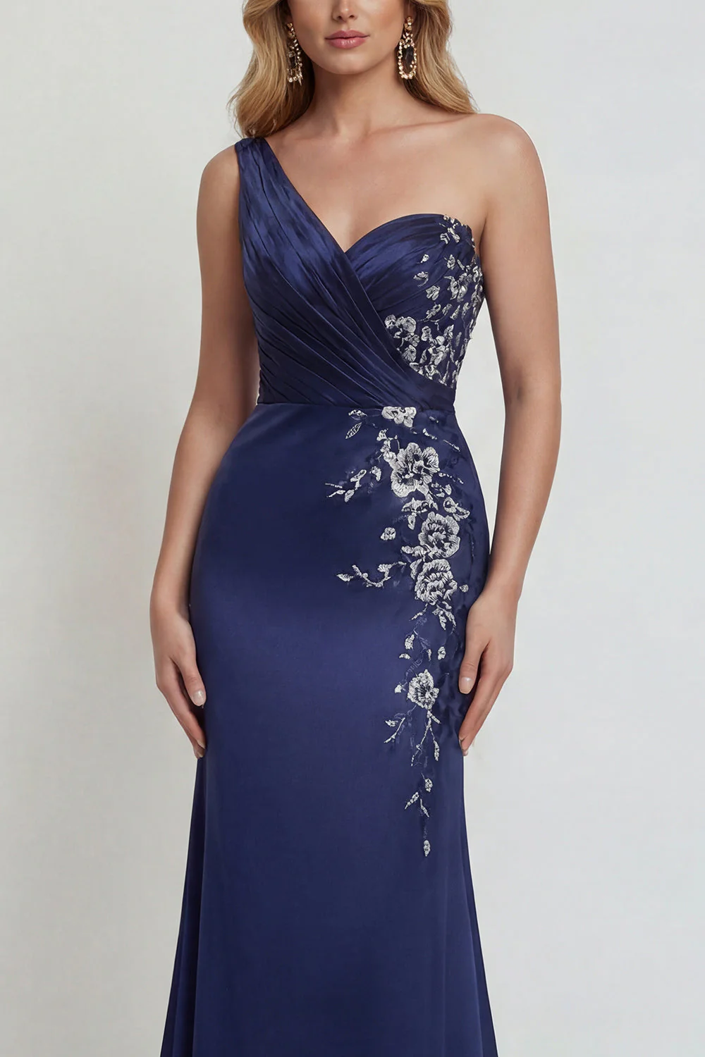 Robe marine en satin satin de la mère de la mariée avec des appliques - Image 3