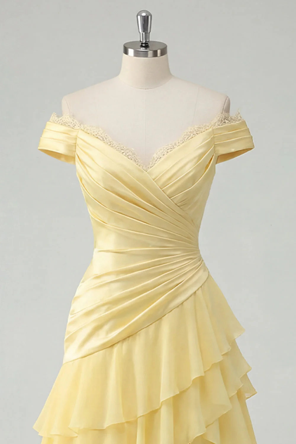 Robe Maxi en escalier en mousseline chiffon jaune A-line à fronçons découverte avec fente - Image 3