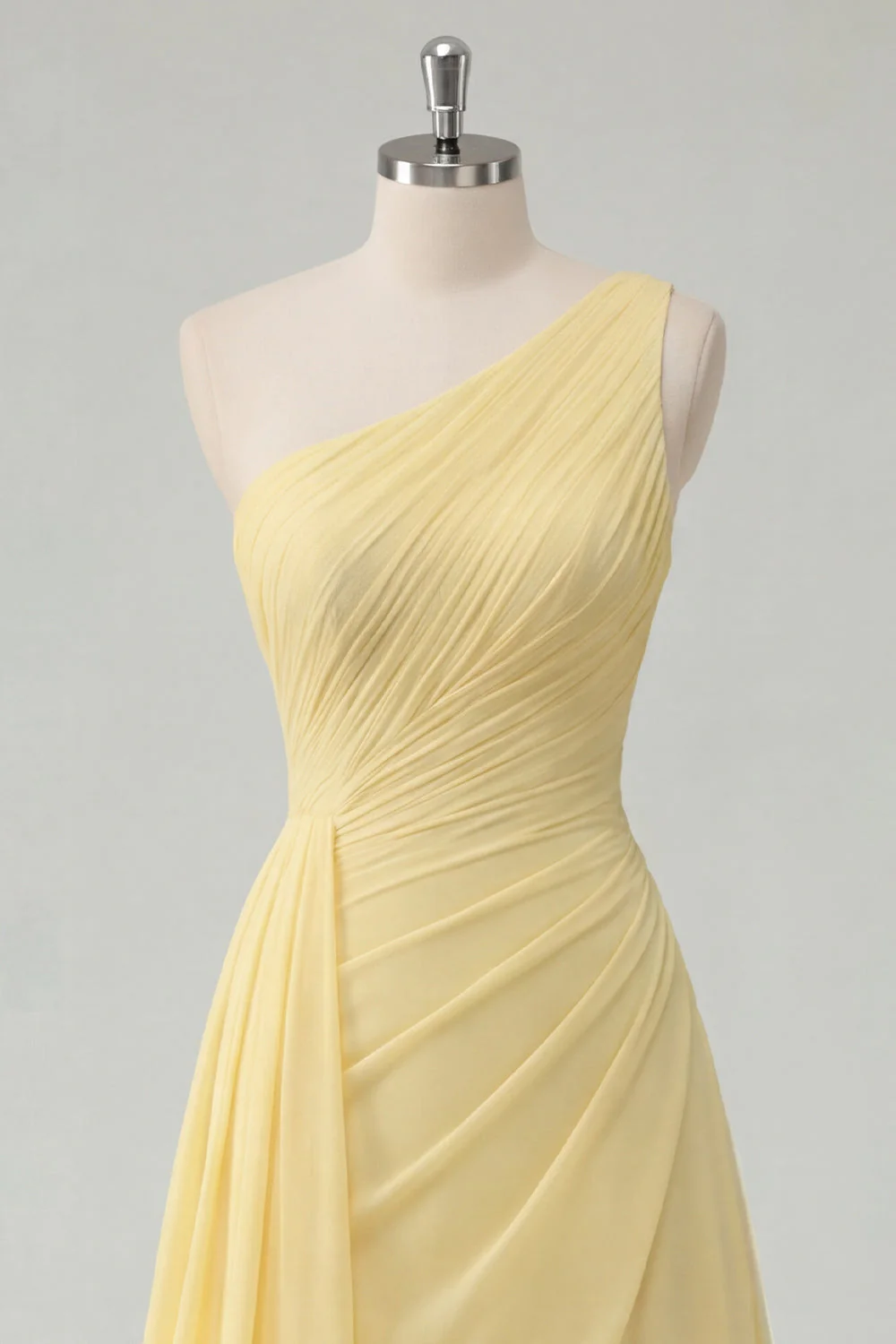 Robe Maxi en mousseline en mousseline jaune beurre à une épaule avec fente - Image 3