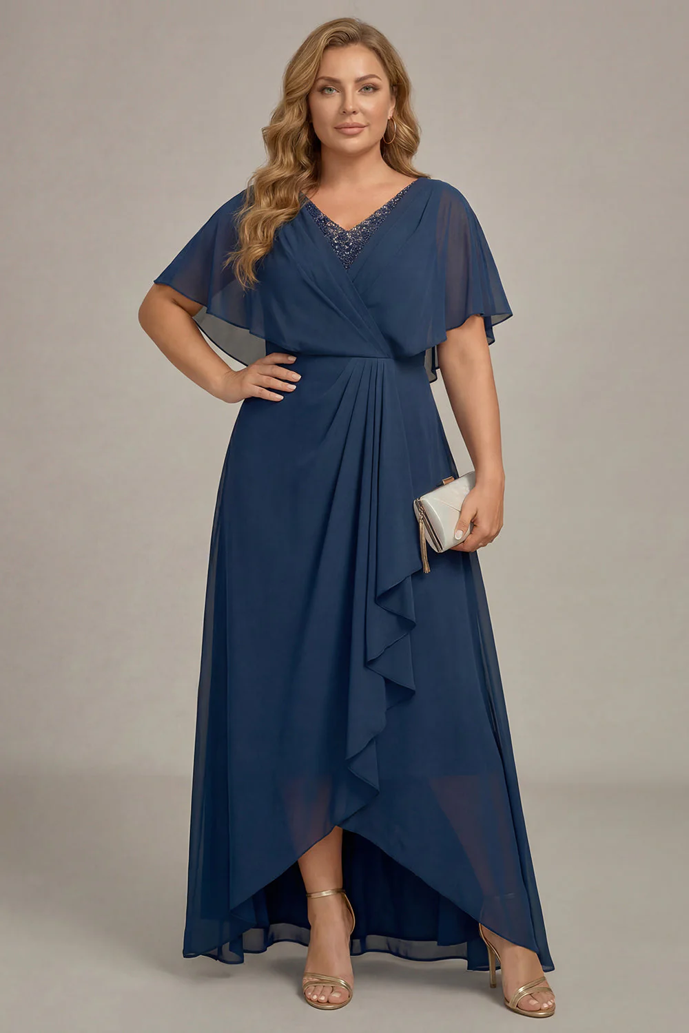 Robe mère de la mariée en mousseline marine à col en V et taille grande taille en mousseline