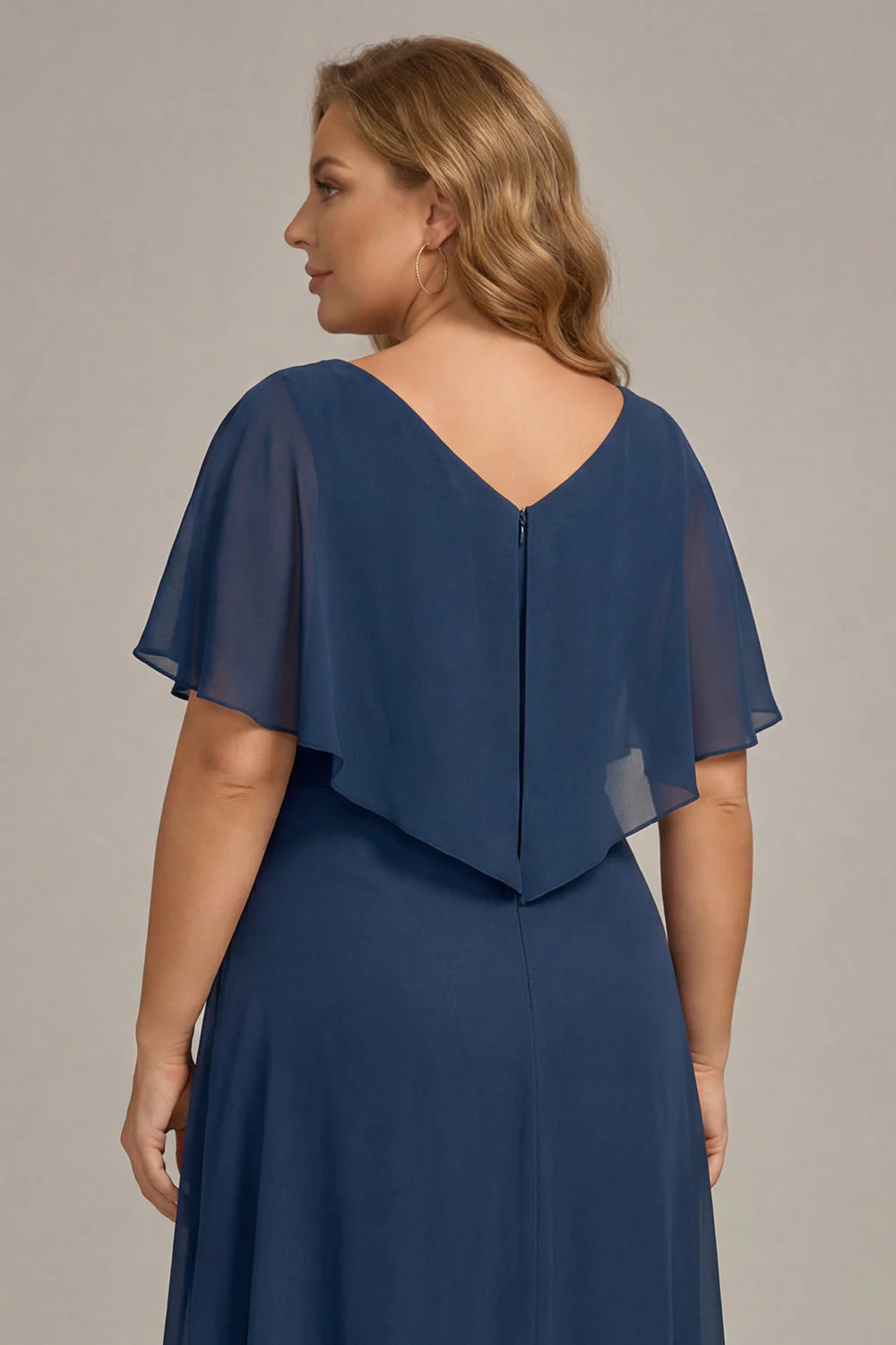 Robe mère de la mariée en mousseline marine à col en V et taille grande taille en mousseline - Image 6
