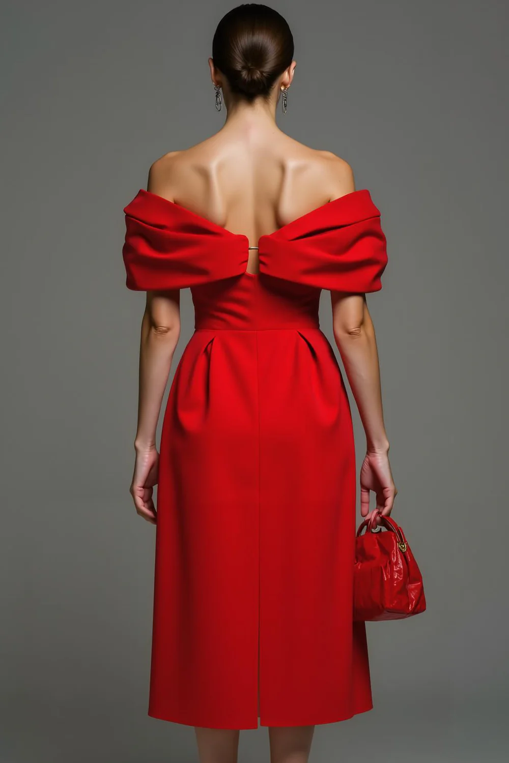 Robe mi-longue fourreau rouge à épaules dénudées - Image 2