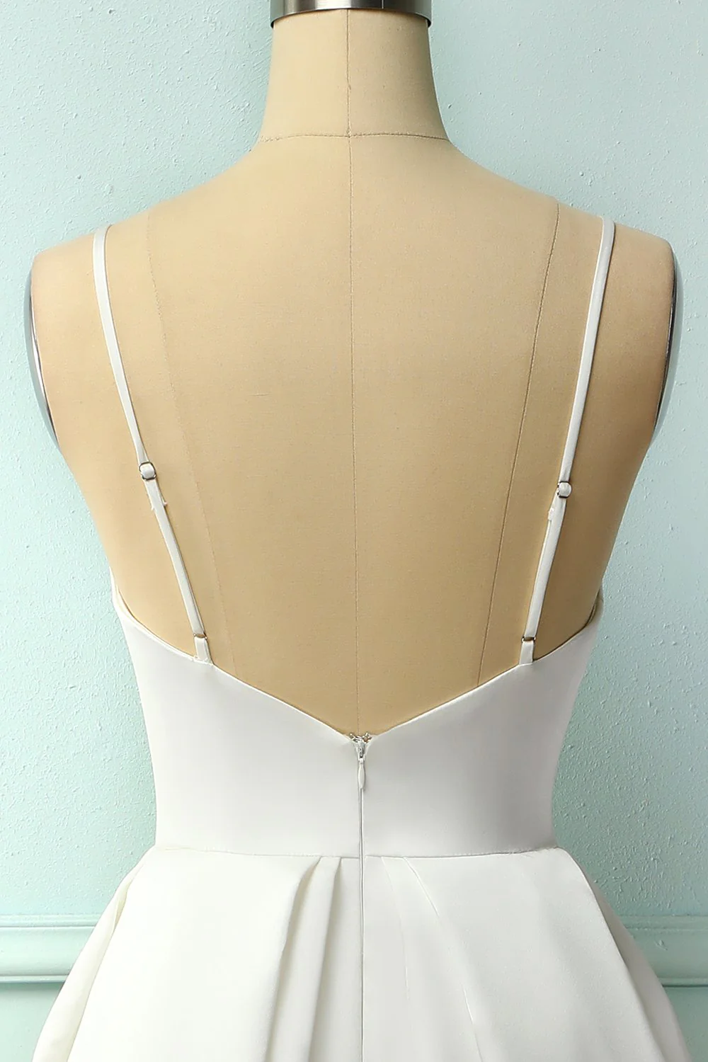 Robe d'été blanche mi-longue à bretelles fines - Image 6