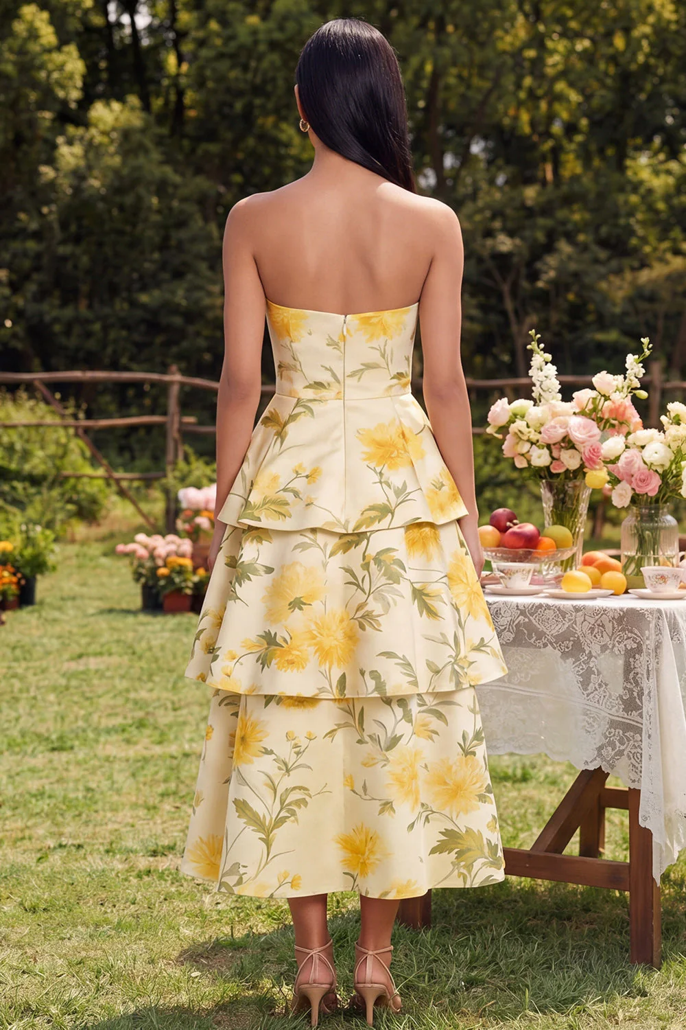 Robe Midi à étages jaune fleurie jaune sans bustier - Image 2
