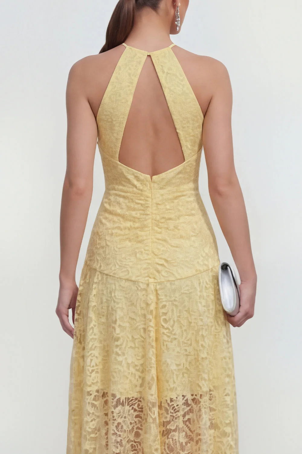 Robe Midi asymétrique asymétrique en dentelle jaune à dos nus en ligne A avec trou de serrure - Image 4