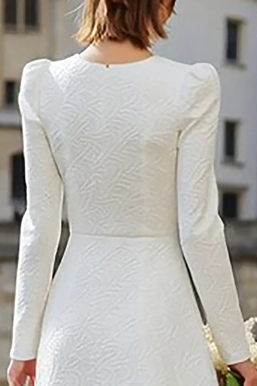 Robe midi de fiançailles à manches longues à col rond ivoire - Image 4