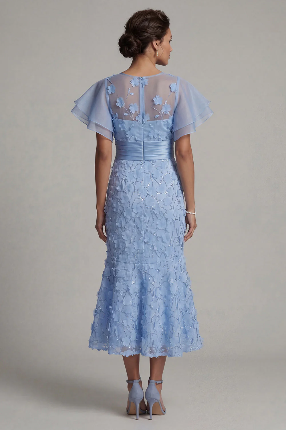 Robe midi de mère de la mariée appliquée sirène bleu clair avec manches à volants - Image 2