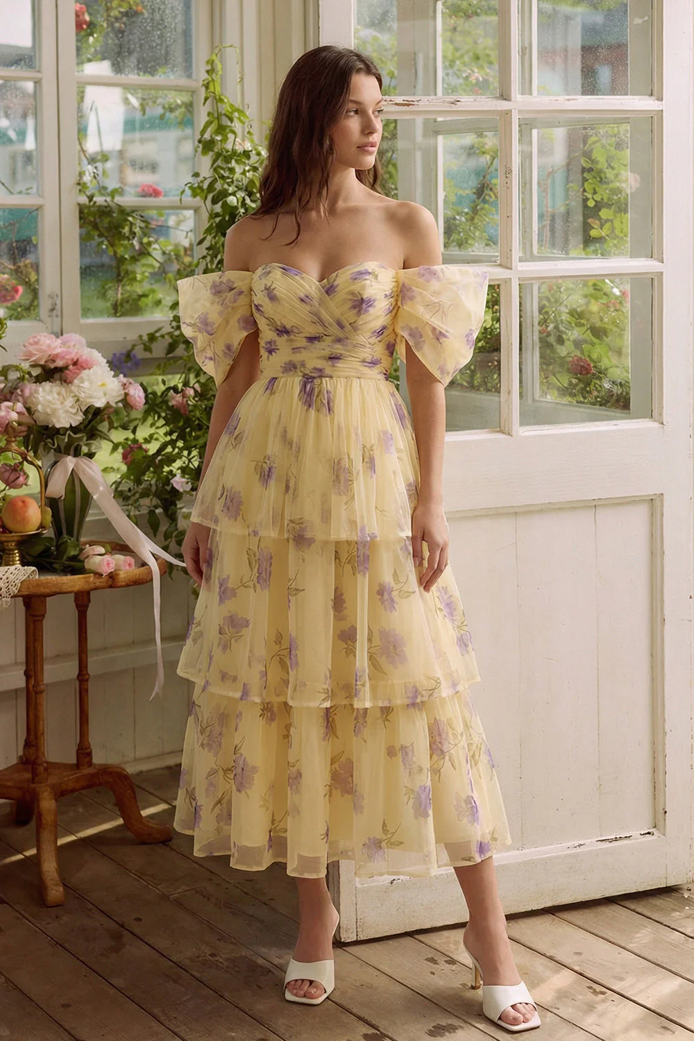 Robe midi en tule à traînes en fleurs jaunes à épaules décollées - Image 3