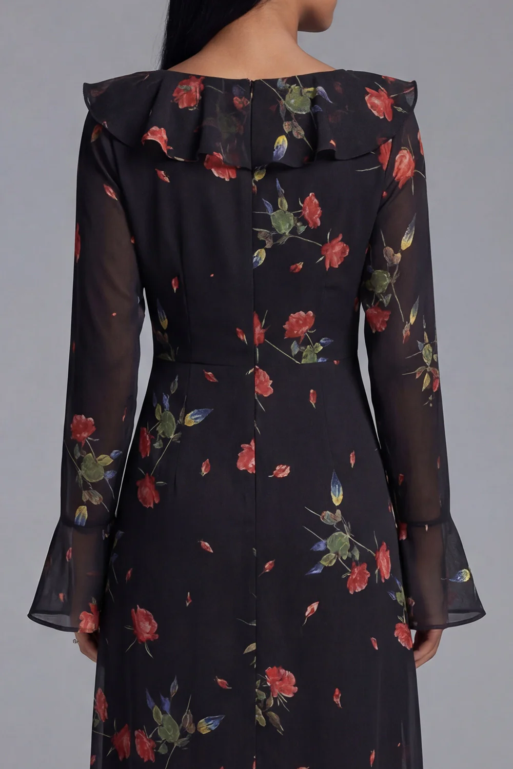 Robe midi fleurie imprimée en tulle noir à col en V et manches longues - Image 5