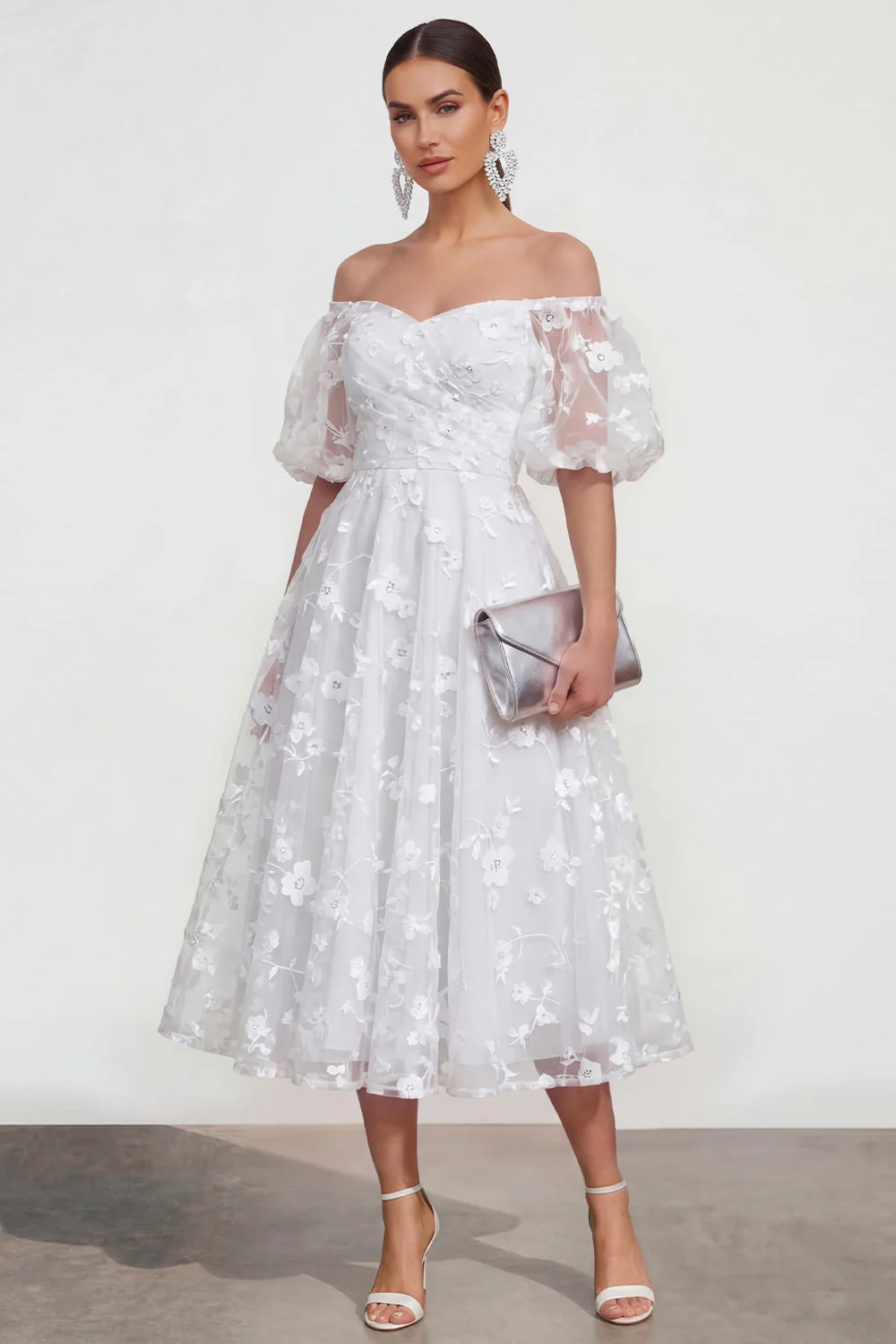 Robe midi midi rose à lignes dénudées, avec dentelle dans le dos - Image 17