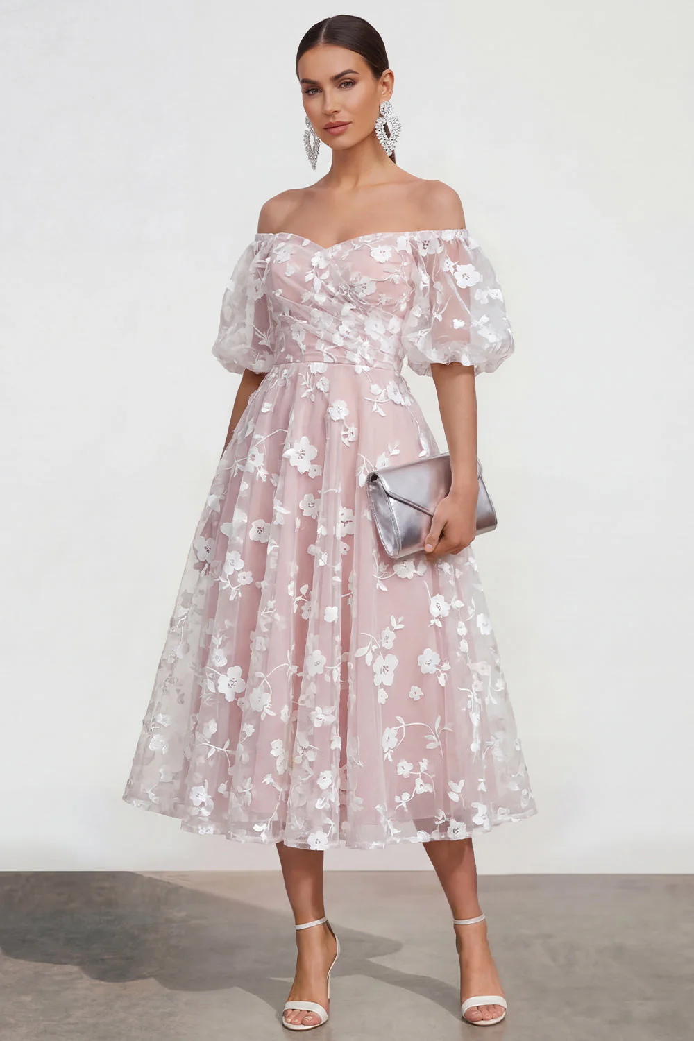 Robe midi midi rose à lignes dénudées, avec dentelle dans le dos - Image 21